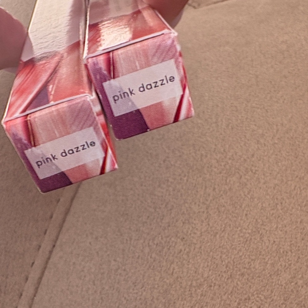 NEW Laura Geller Shine Stick Lip Color - Vibrant Pink Dazzle - Picture 5 of 7